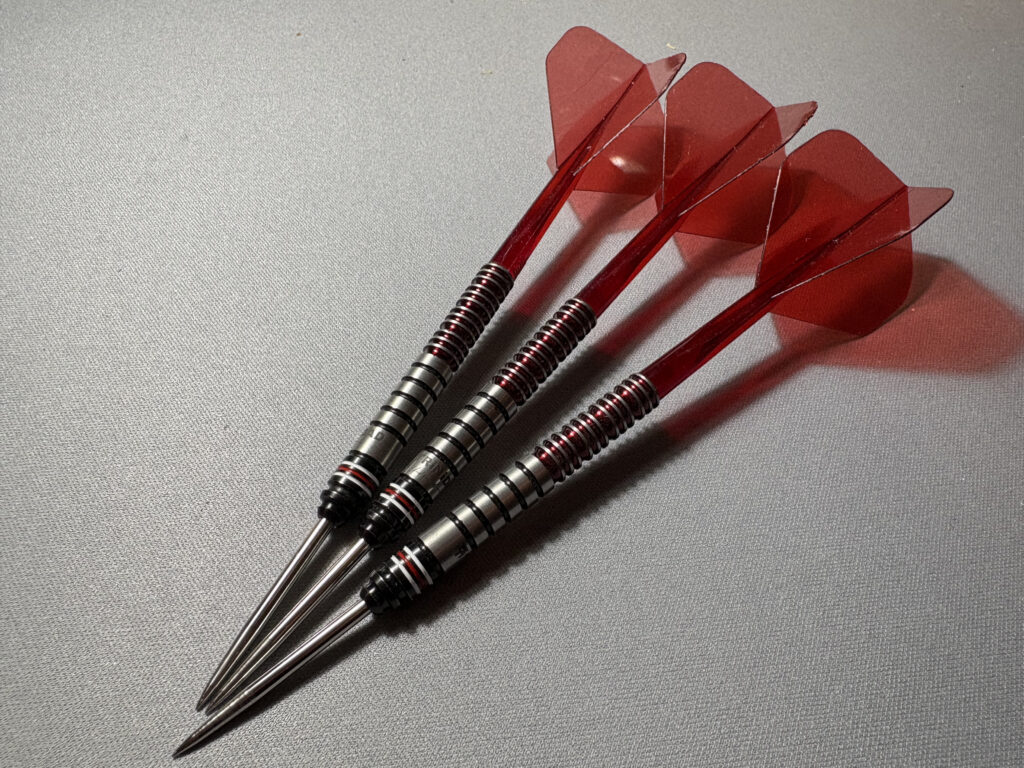 スティールダーツの画像